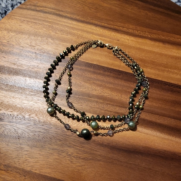 *SOLD* Shiny Green & Gold Y2K Lia Sophia Layer Necklace - Picture 7 of 10